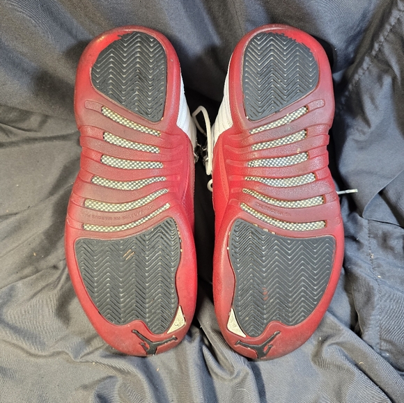 Nike Air Jordan 12 XII Retro 2009 White Black Cherry Red 153265-110 Sz 8.5W /7 - Picture 8 of 9